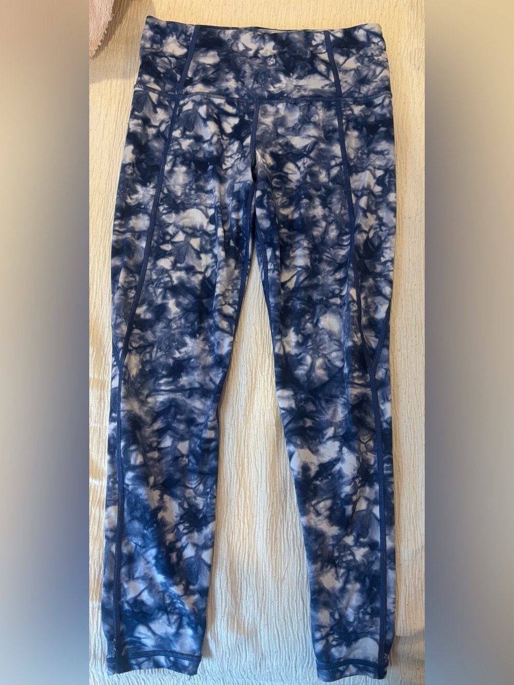 Athleta Navy and White Tie-Dye Leggings